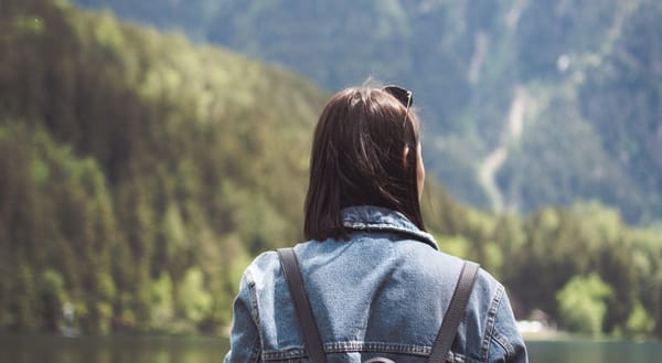 8 apps to plan and track routes while hiking