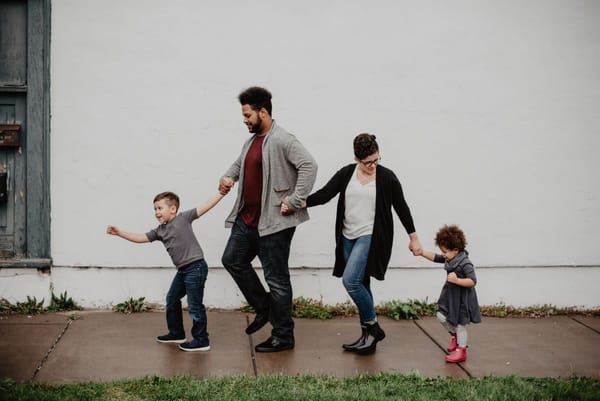 7 Apps to Set Up Parental Controls on iOS